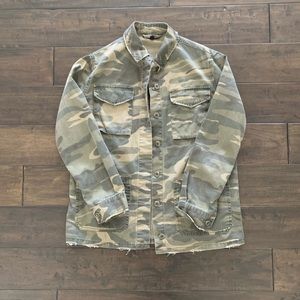 camo light jacket